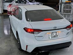 تۆیۆتا کۆرۆلا